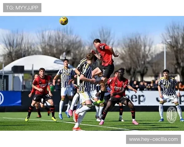 AC米兰中场结构不平衡问题显现，当前阶段球队节奏掌控能力受限